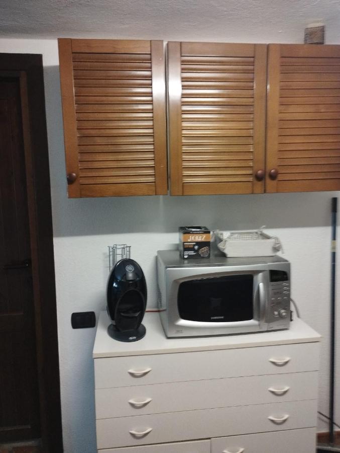 Casa Vacanze Cettina Home 3 Mt 50 Dal Mare Terra Mala Εξωτερικό φωτογραφία