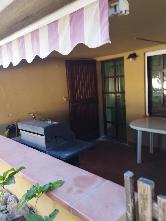 Casa Vacanze Cettina Home 3 Mt 50 Dal Mare Terra Mala Εξωτερικό φωτογραφία